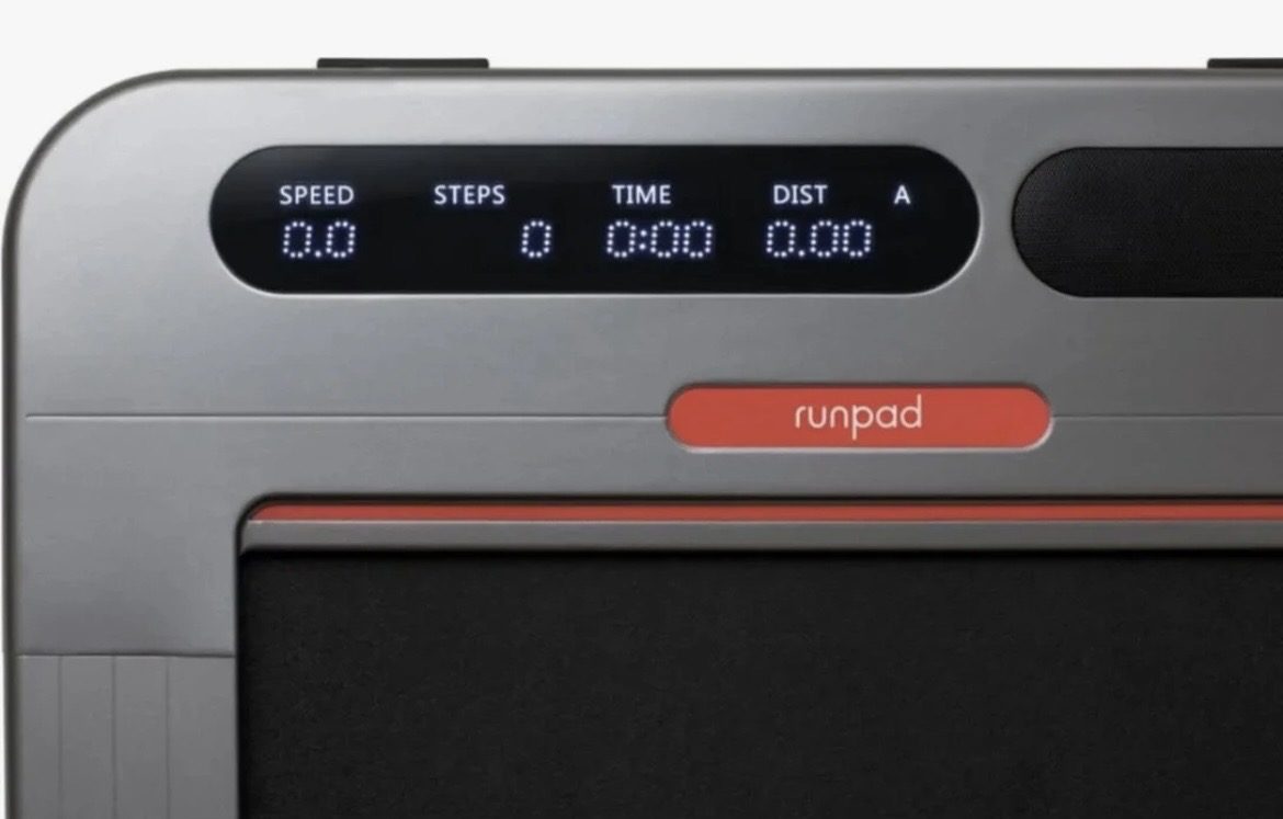 Runpad LED nokta matris ekranı: hız, adım, süre ve mesafe göstergesi